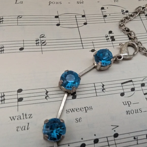 Vintage Blue Stone Choker Necklace - Picture 7 of 10